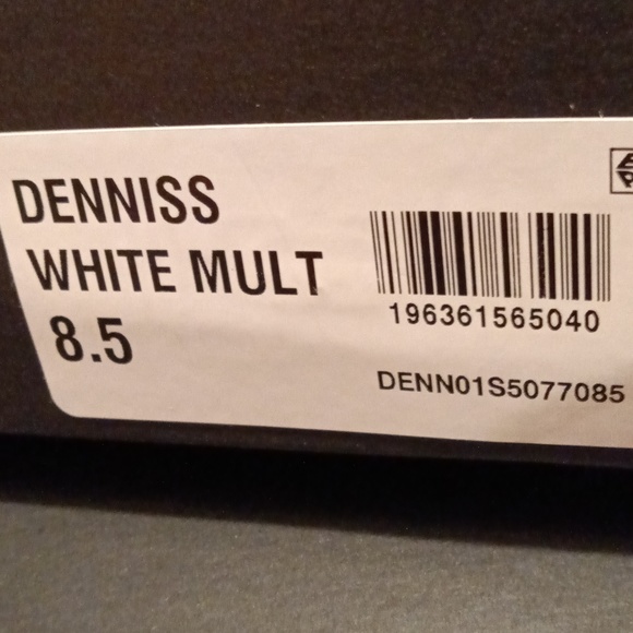 Clogs - Picture 8 of 8